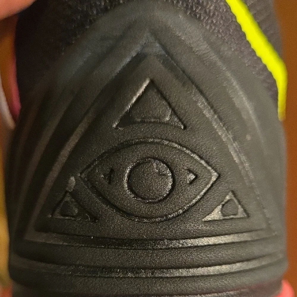 Nike Kyrie 5 Just Do It‎ Black and Pink Athletic Shoes